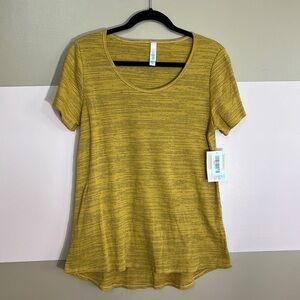 LulaRoe classic T size Medium